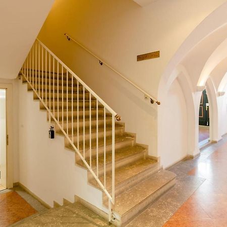 Air Condition I All Sights In Walking Distance I 201 Mbit Wifi Відень Екстер'єр фото